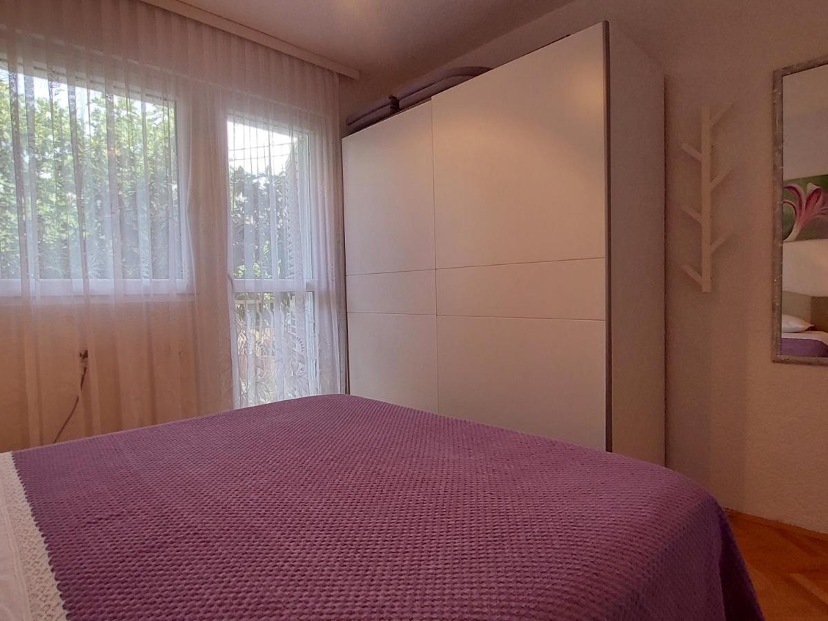 Apartment Emili Marina Exterior photo